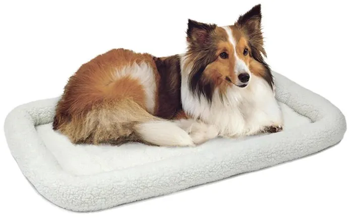 Midwest Quiet Time Pet Bed 36"x23" Sheepskin