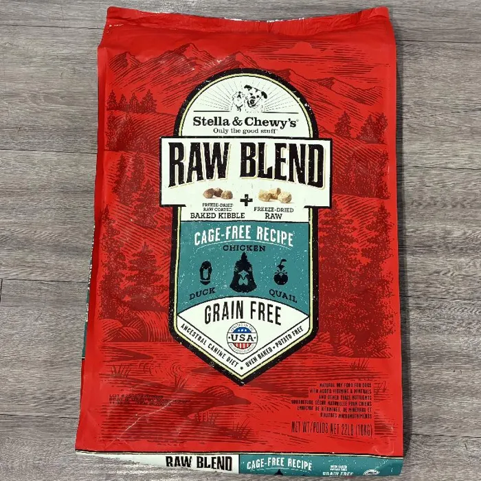 Stella & Chewys Raw Blend Kibbl Cage Free Ckn 22-lb