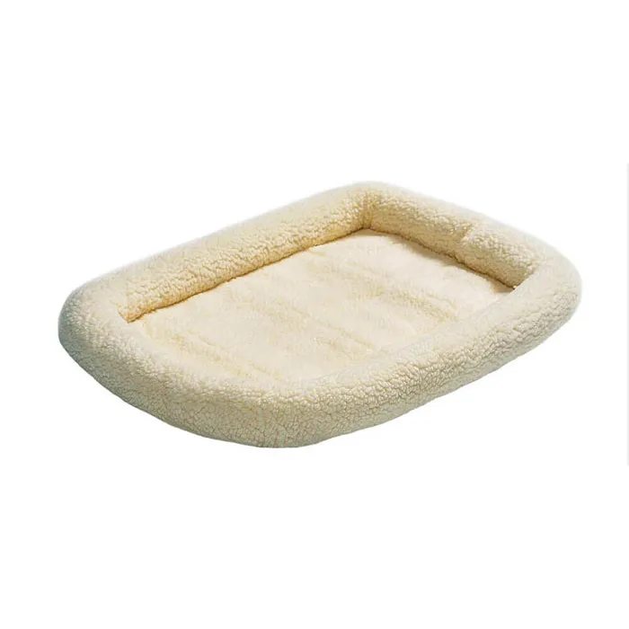 Midwest Quiet Time Pet Bed Sheepskin 24"x18"